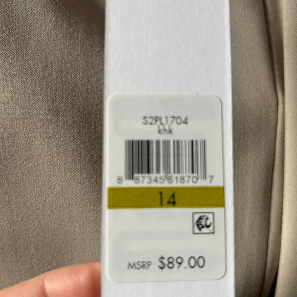 NEW Women's Calvin Klein suit size 14 - Picture 5 of 5